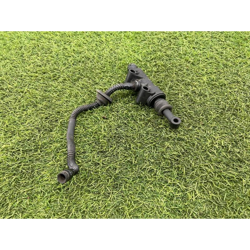 Главный цилиндр сцепления (трансмиссия) Mercedes-Benz C-class W203 1.8 M111.951 A2032900212