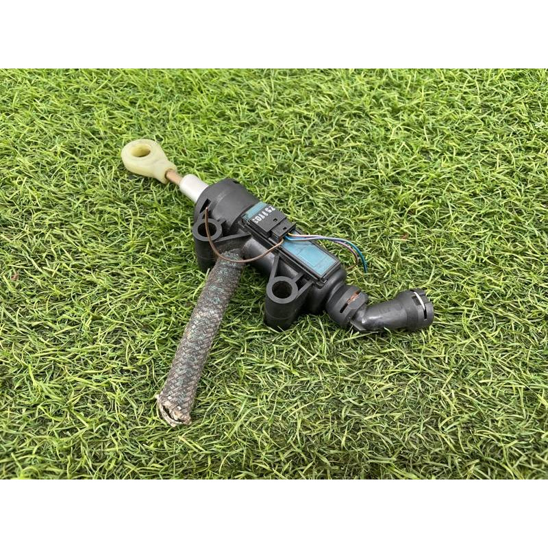 Главный цилиндр сцепления (трансмиссия) BMW 5-series E60 2004 M54B22 21526777344