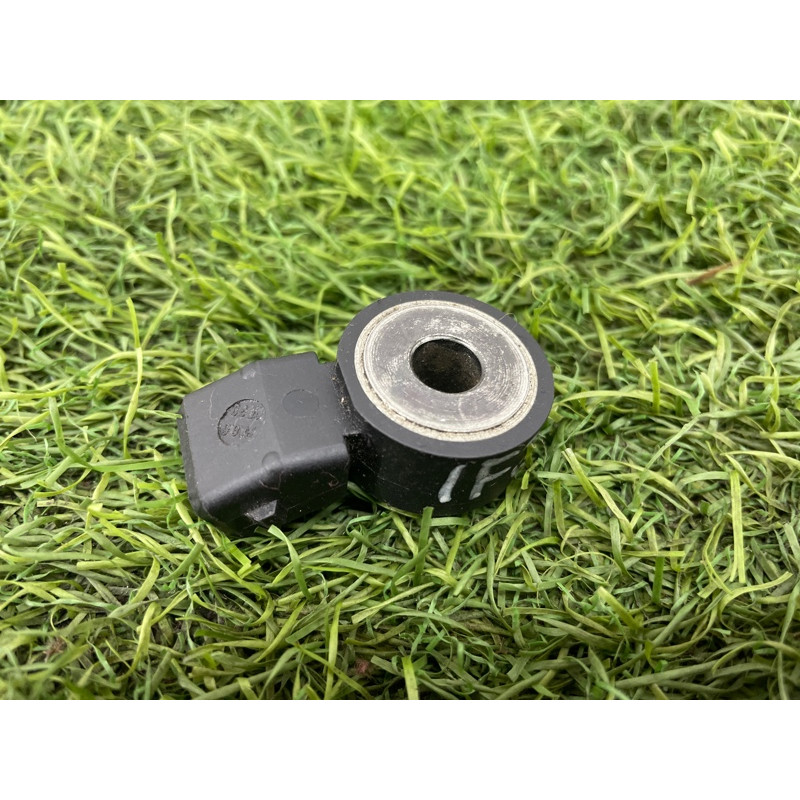 Датчик детонації (електрика двигуна) BMW 3-series F30 2013 N26B20 13627598861