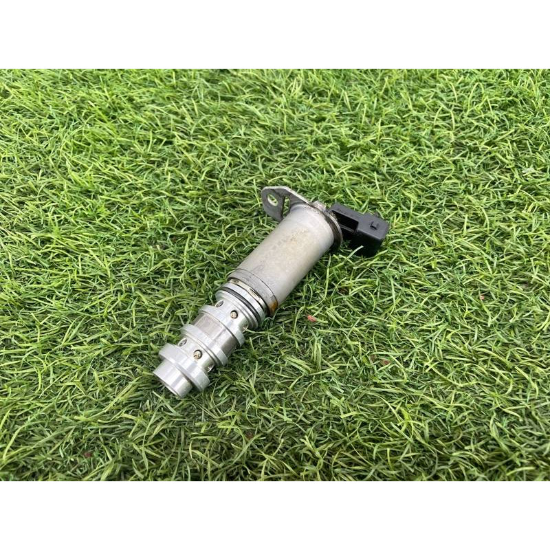 Клапан фазорегулятора (электрика двигателя) BMW 5-series F10 2013 N63B44 11368605123