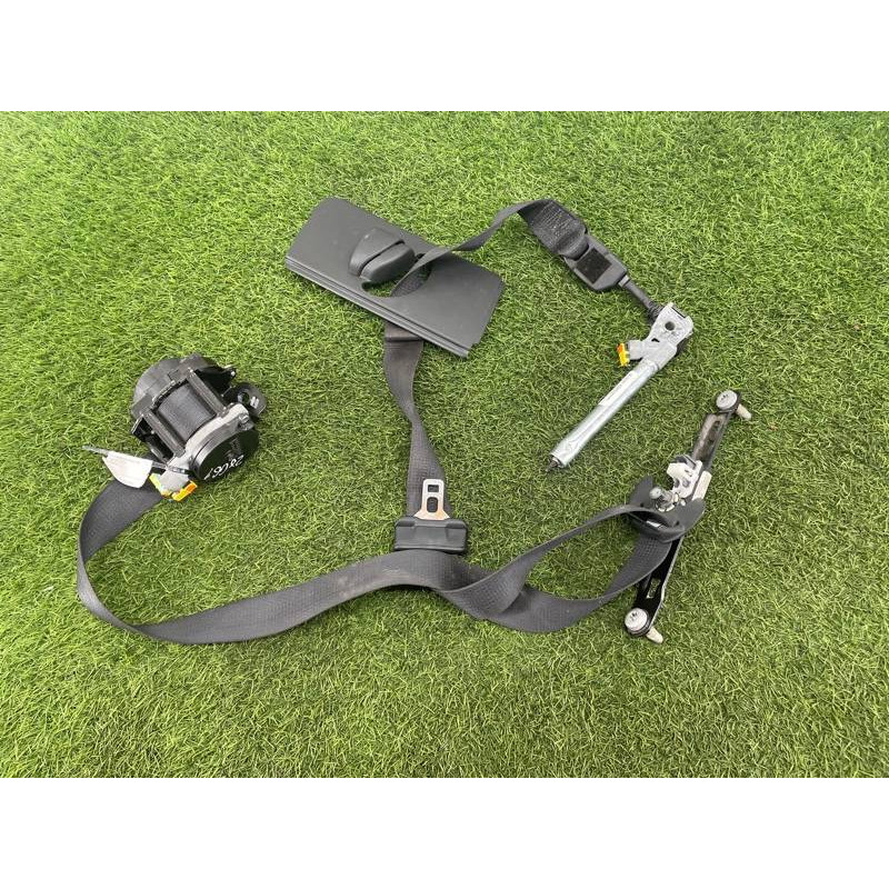 Ремень безопасности (airbag/безопасность) Dodge Dart PF 2014 2.4 1SV72DX9AD