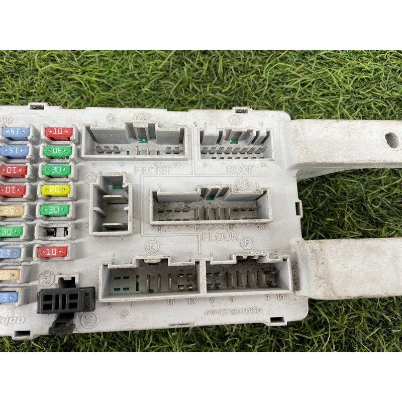 Блок предохранителей (электрика) Hyundai Santa Fe CM 2009 2.2 CRDI 919502B400