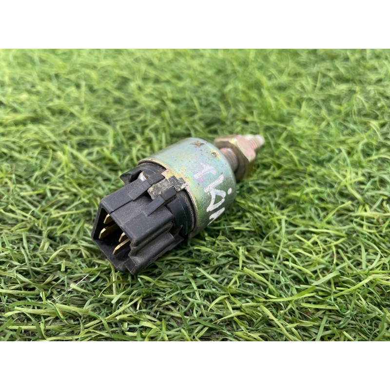 Концевик педали тормоза (электрика / датчики) KIA Sorento BL 2005 2.5 CRDI 938103E000