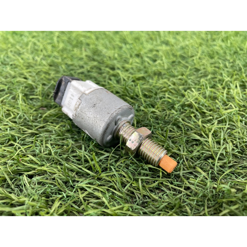 Концевик педали тормоза (электрика / датчики) Lexus RX XU30 2007 3.0 1MZ-FE 8434047020