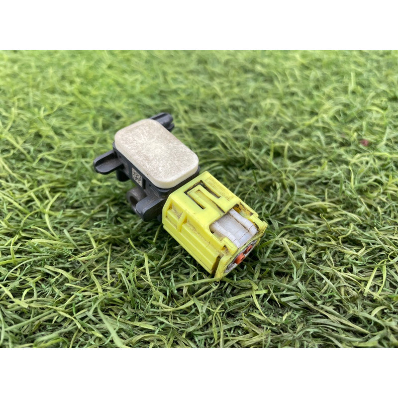 Датчик удара (электрика / датчики) Nissan Juke F15 2011 1.6 K85811KL0A