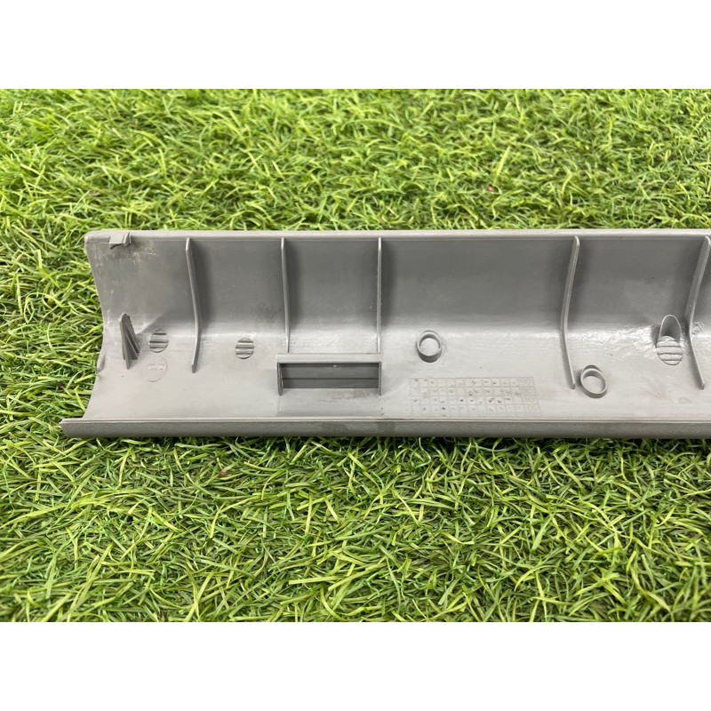 Накладка на порог (кузов и элементы) Nissan Almera B10 2008 1,6 QG16 7495195F0C