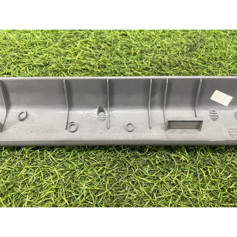 Накладка на порог (кузов и элементы) Nissan Almera B10 2008 1,6 QG16 7495195F0C