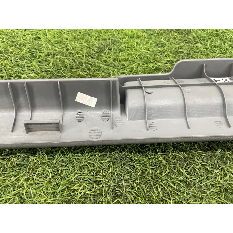 Накладка на порог (кузов и элементы) Nissan Almera B10 2008 1,6 QG16 7495195F0C