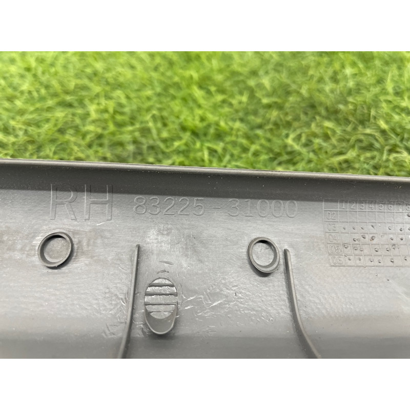 Накладка на порог (кузов и элементы) Nissan Almera B10 2008 1,6 QG16 7495195F0C