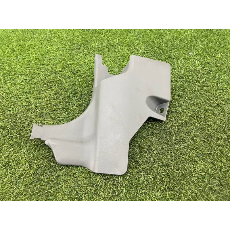 Обшивка стойки нижняя (салон) Nissan Almera B10 2008 1,6 QG16 6690195F0E
