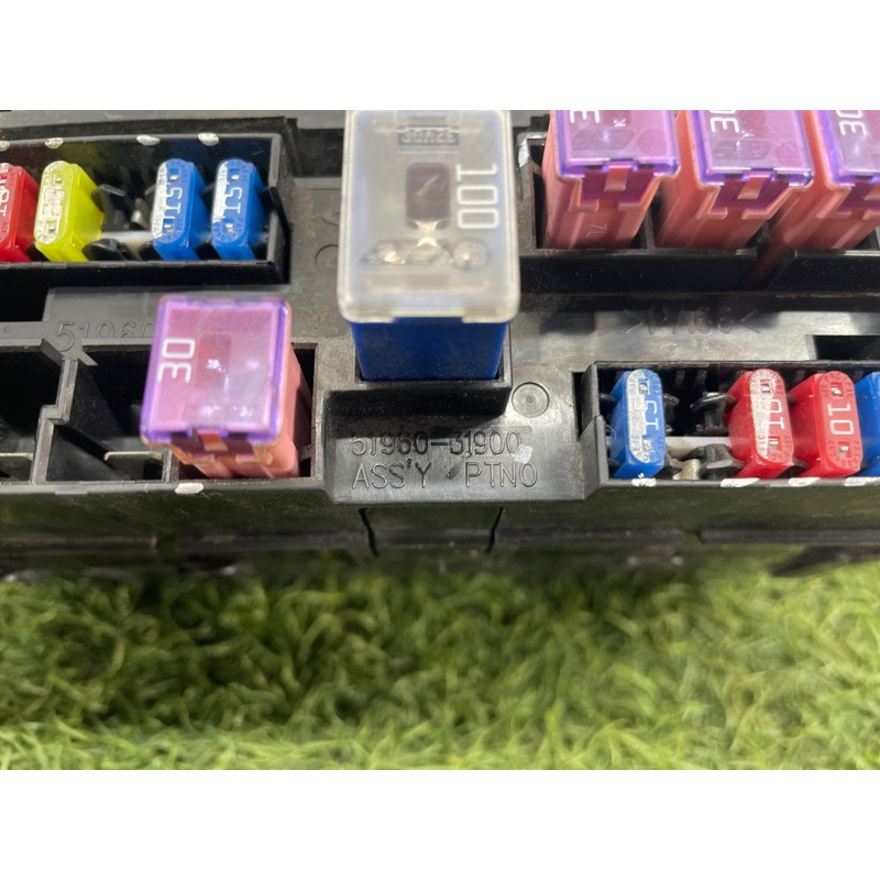 Блок предохранителей (электрика) Nissan Almera B10 2008 1,6 QG16 2438095F0A