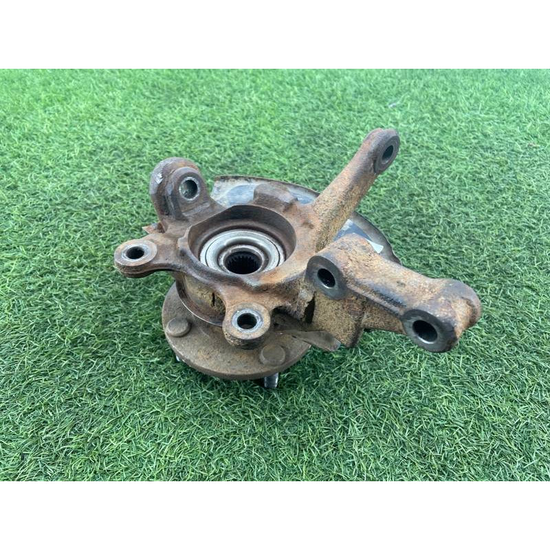 Цапфа подвески (подвеска) Nissan Almera B10 2008 1,6 QG16 4001595F0A