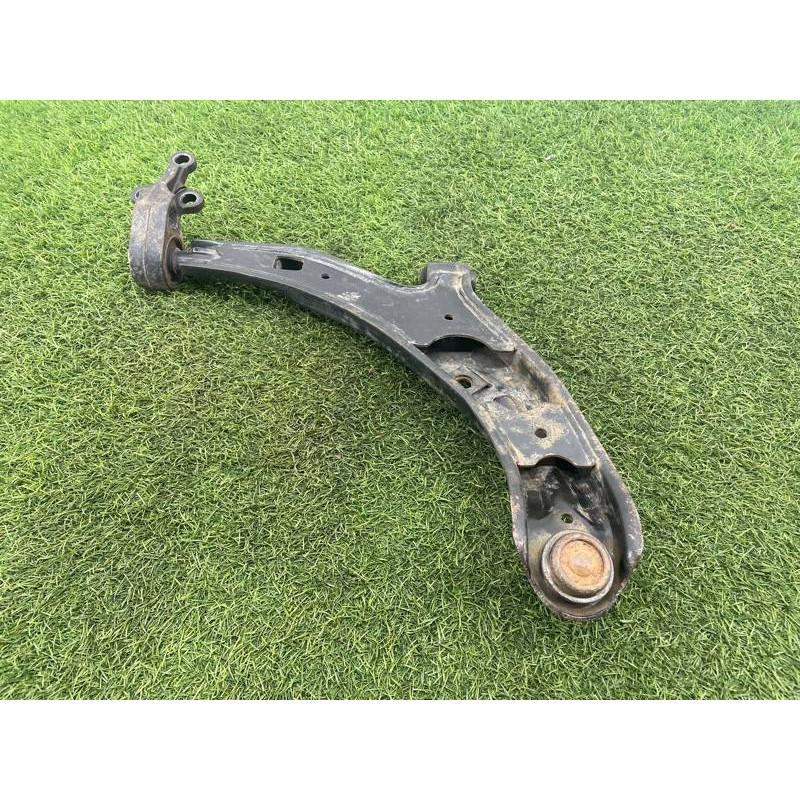 Рычаг подвески (подвеска) Nissan Almera B10 2008 1,6 QG16 5450195F0A