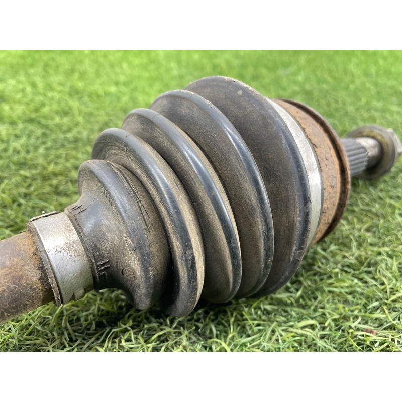 Привод (трансмиссия) Nissan Almera B10 2008 1,6 QG16 3910195F0A