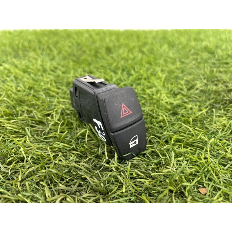 Кнопка аварійної сигналізації (електрика / кнопки) BMW 3-series F30 2014 N20B20 61319231786