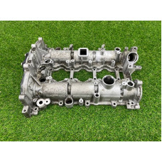 Крышка клапанов