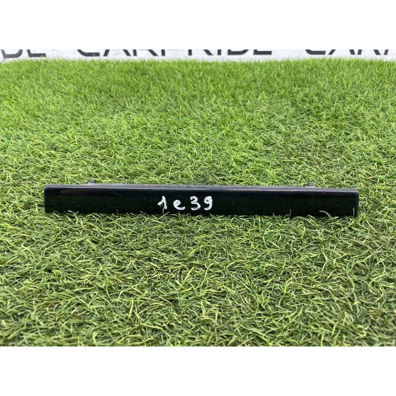 Декоративная накладка торпедо (салон) BMW 5-series E39 2001 M47D20 51168185256