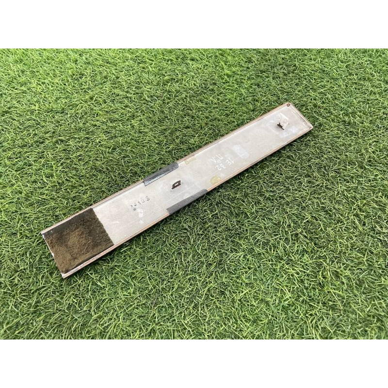 Декоративная накладка карты двери (салон) BMW 7-series E32 1990 M70b50 51418111189