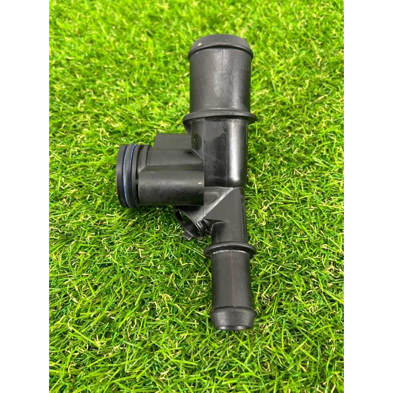 Фланец системы охлаждения (система охлаждения) FORD ESCAPE MK4 2020 1.5 GN1Z8K556C