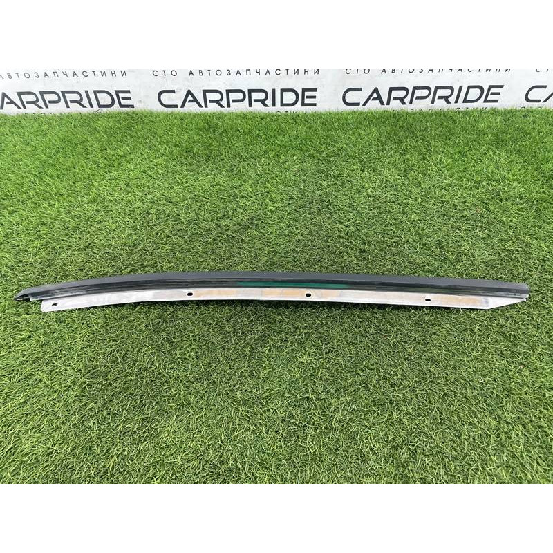 Молдинг лобового стекла (кузов и элементы) Nissan Almera B10 2008 1,6 QG16 7276295F0A