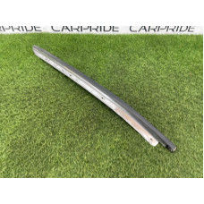 Молдинг лобового стекла