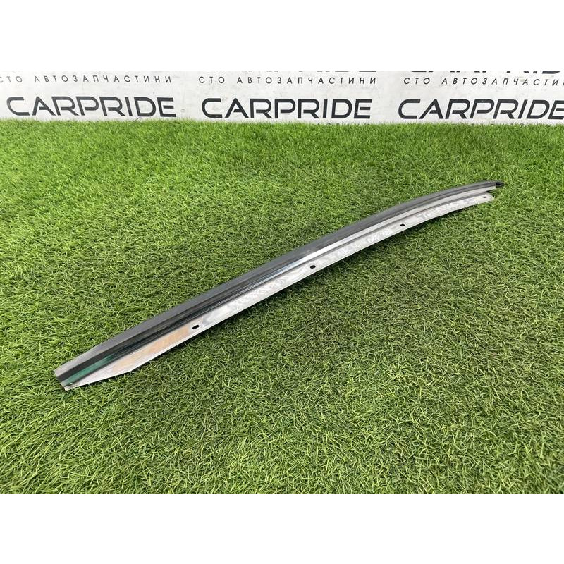 Молдинг лобового стекла (кузов и элементы) Nissan Almera B10 2008 1,6 QG16 7681195F0A