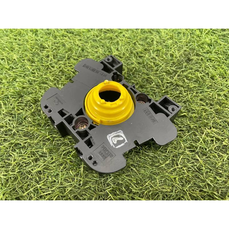 Корпус подрулевого переключателя (электрика) Nissan Almera B10 2008 1,6 QG16 2556095F0D