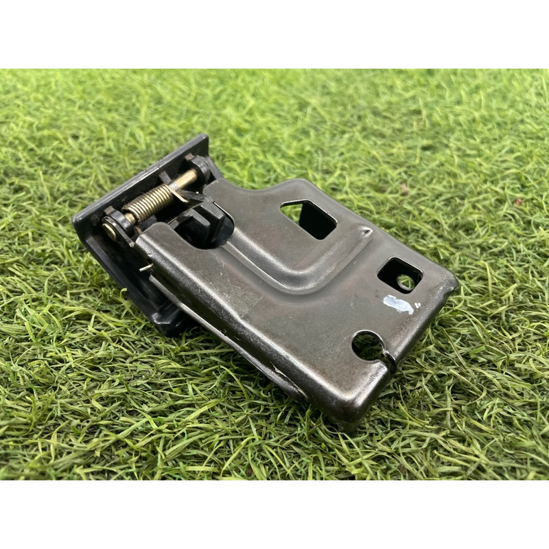 Ручка открывания капота (салон) Nissan Almera B10 2008 1,6 QG16 6562095F0A