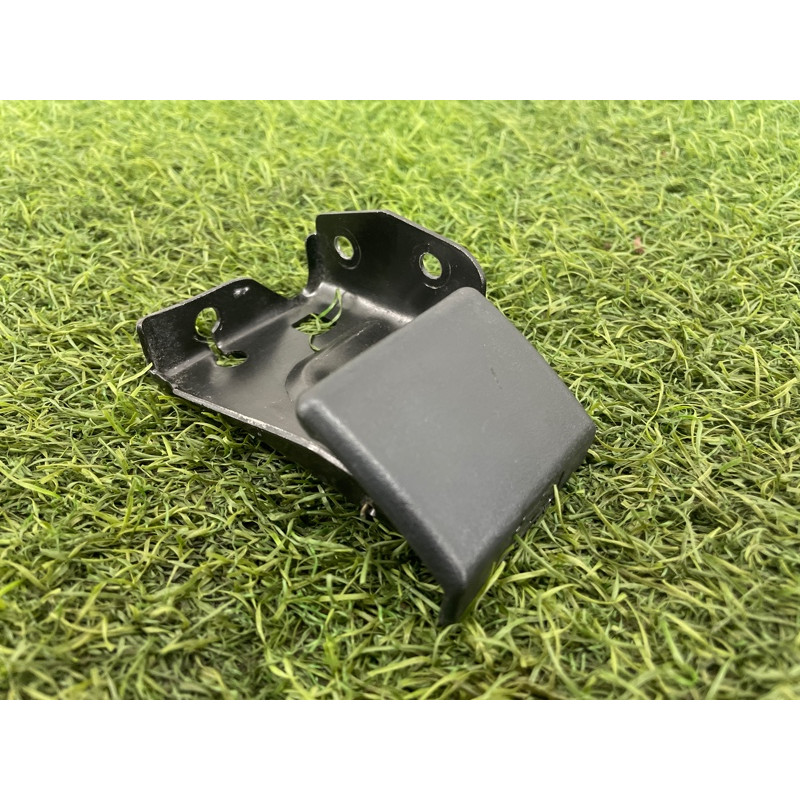 Ручка открывания капота (салон) Nissan Almera B10 2008 1,6 QG16 6562095F0A