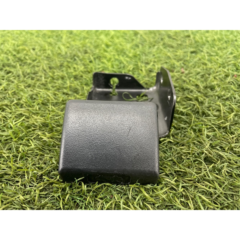 Ручка открывания капота (салон) Nissan Almera B10 2008 1,6 QG16 6562095F0A