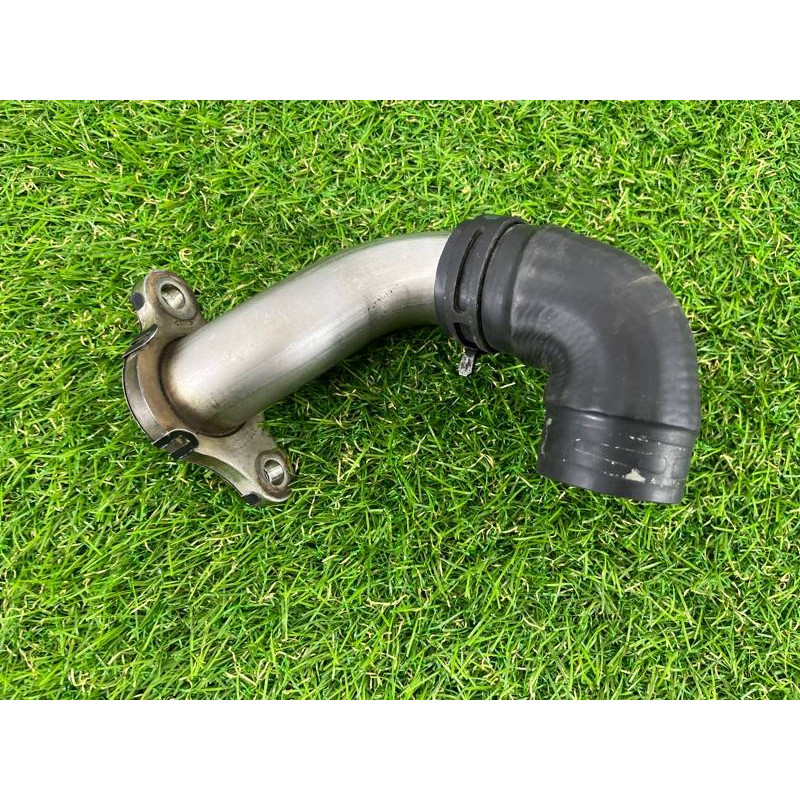 Трубка EGR (двигатель и элементы) Renault Scenic III 2011 1.6 R9M 147137061R