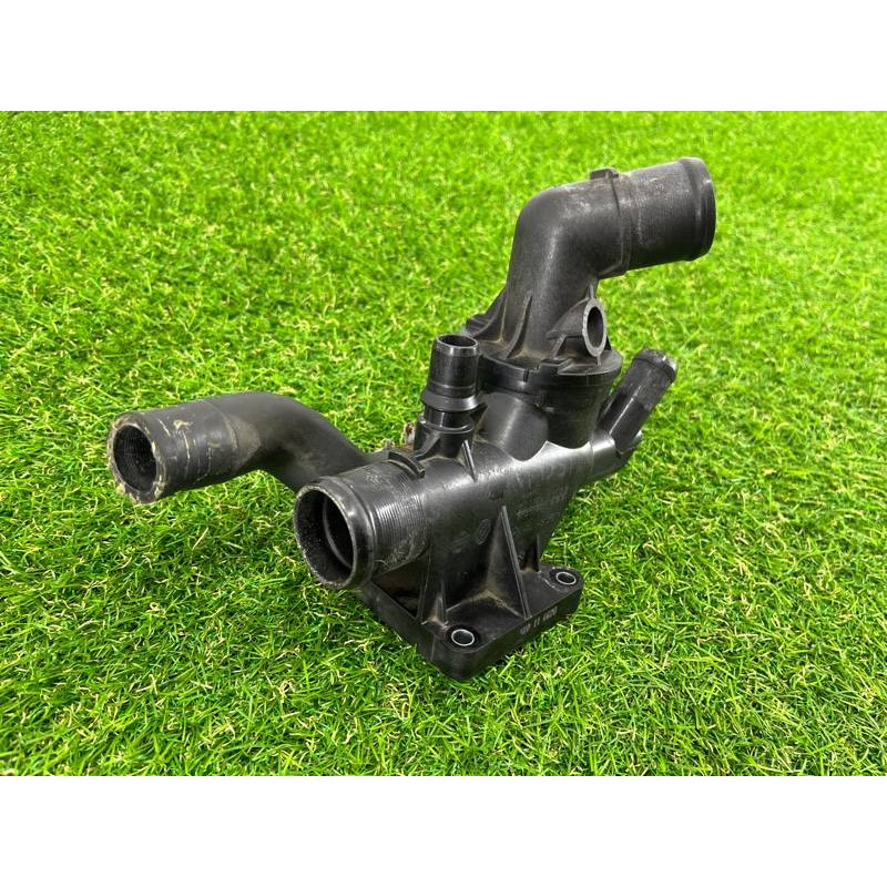 Корпус термостата (система охлаждения) Renault Scenic III 2011 1.6 R9M 110617671R