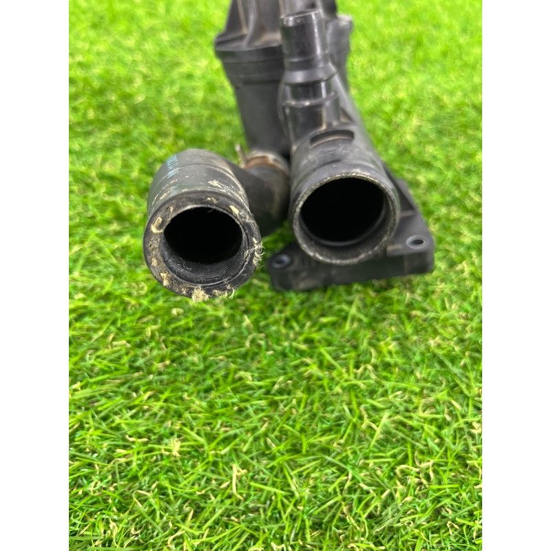 Корпус термостата (система охлаждения) Renault Scenic III 2011 1.6 R9M 110617671R