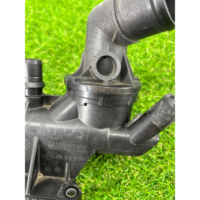 Корпус термостата (система охлаждения) Renault Scenic III 2011 1.6 R9M 110617671R