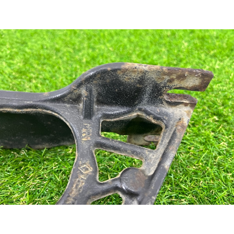 Кронштейн сажевого фильтра (кронштейны двигателя) Renault Scenic III 2011 1.6 R9M 208177854R