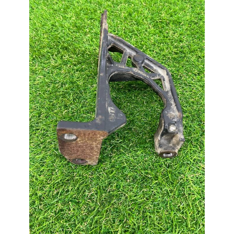 Кронштейн сажевого фильтра (кронштейны двигателя) Renault Scenic III 2011 1.6 R9M 208177854R