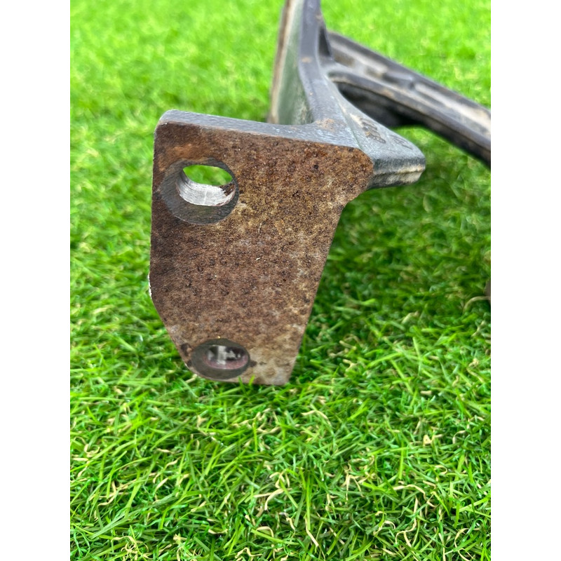 Кронштейн сажевого фильтра (кронштейны двигателя) Renault Scenic III 2011 1.6 R9M 208177854R