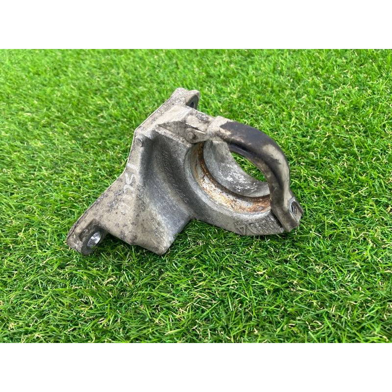 Кронштейн подвесного подшипника (трансмиссия) Renault Scenic III 2011 1.6 R9M 397747256R