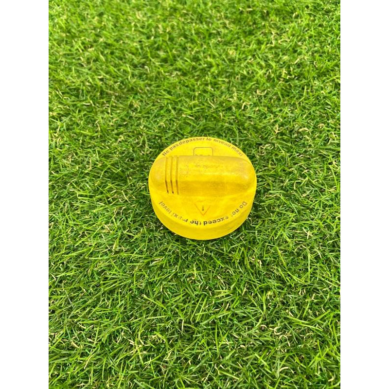 Крышка маслозаливной горловины (двигатель и элементы) Renault Scenic III 2011 1.6 R9M 8200800258