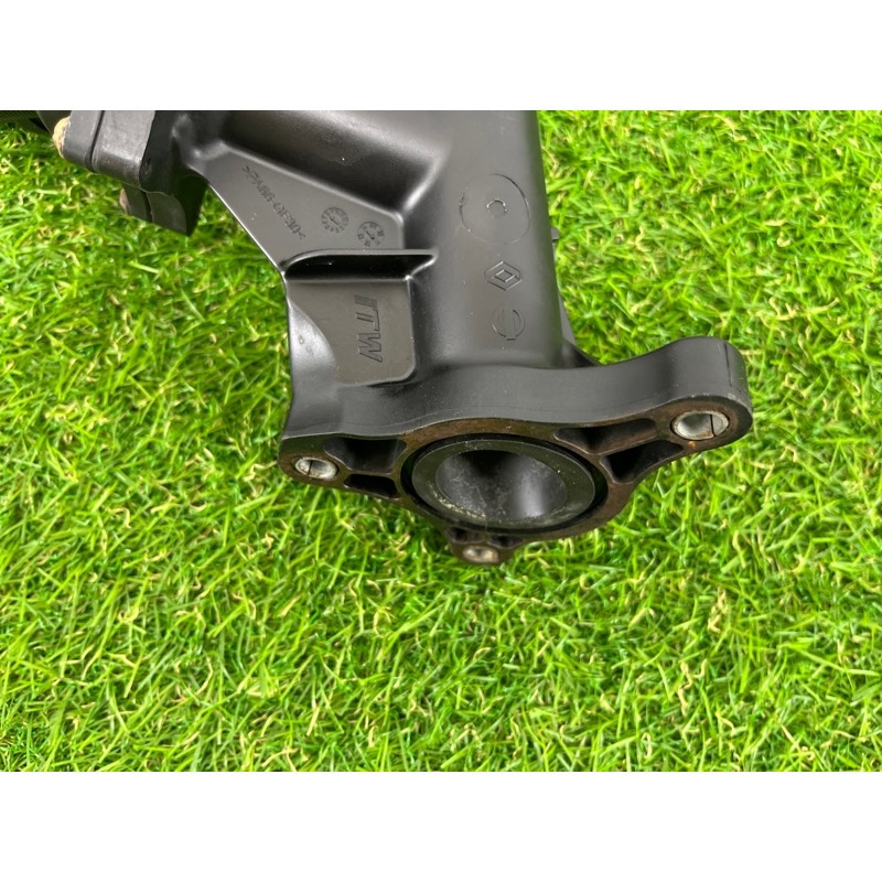 Корпус термостата (система охлаждения) Renault Scenic III 2011 1.6 R9M 110600686R