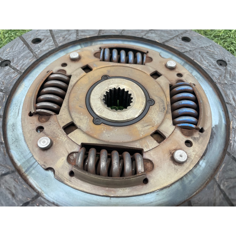 Диск сцепления (трансмиссия) Nissan Almera B10 2008 1,6 QG16 3010095F0B