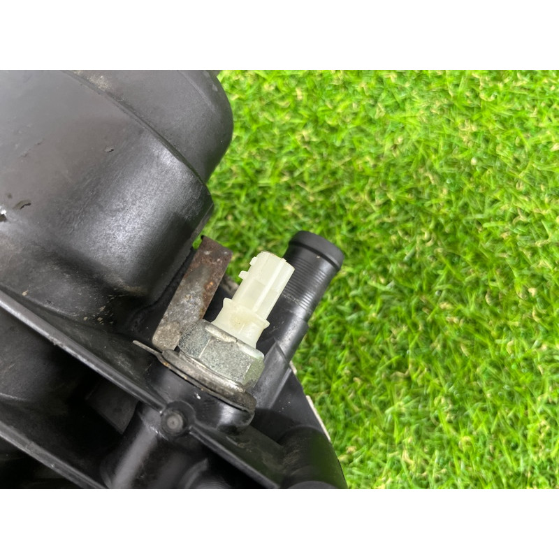 Корпус масляного фильтра (двигатель и элементы) Renault Scenic III 2011 1.6 R9M 152085948R