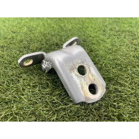 Петля двери