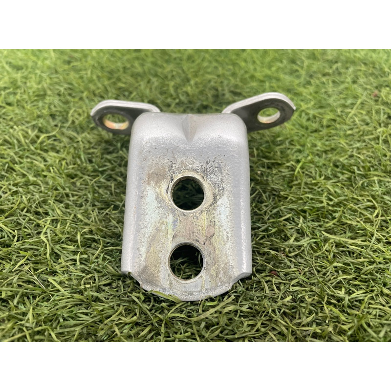 Петля двери (кузов и элементы) Nissan Almera B10 2008 1,6 QG16 8240095F0K