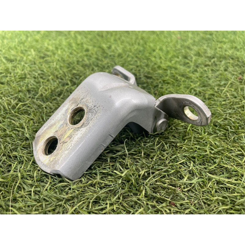 Петля двери (кузов и элементы) Nissan Almera B10 2008 1,6 QG16 8240095F0K