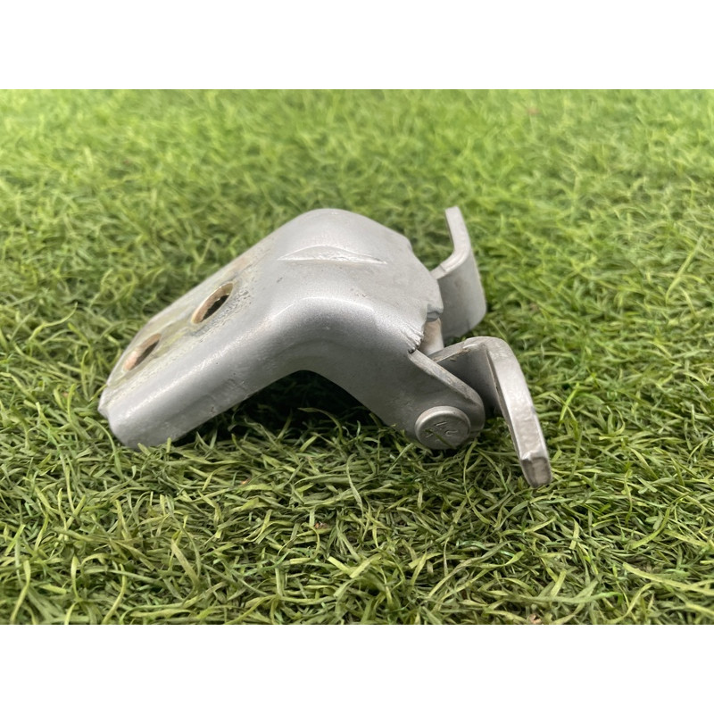 Петля двери (кузов и элементы) Nissan Almera B10 2008 1,6 QG16 8240095F0K