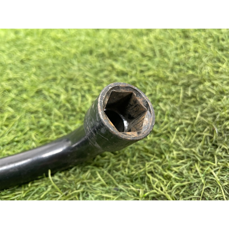 Балонный ключ (аксессуары) Opel Vectra C 2008 1.9 D 13107800