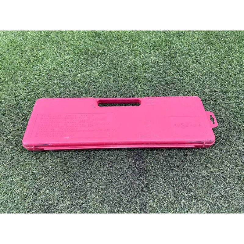 Знак аварийной остановки (аксессуары) KIA Sorento BL 2007 2.5 CRDI