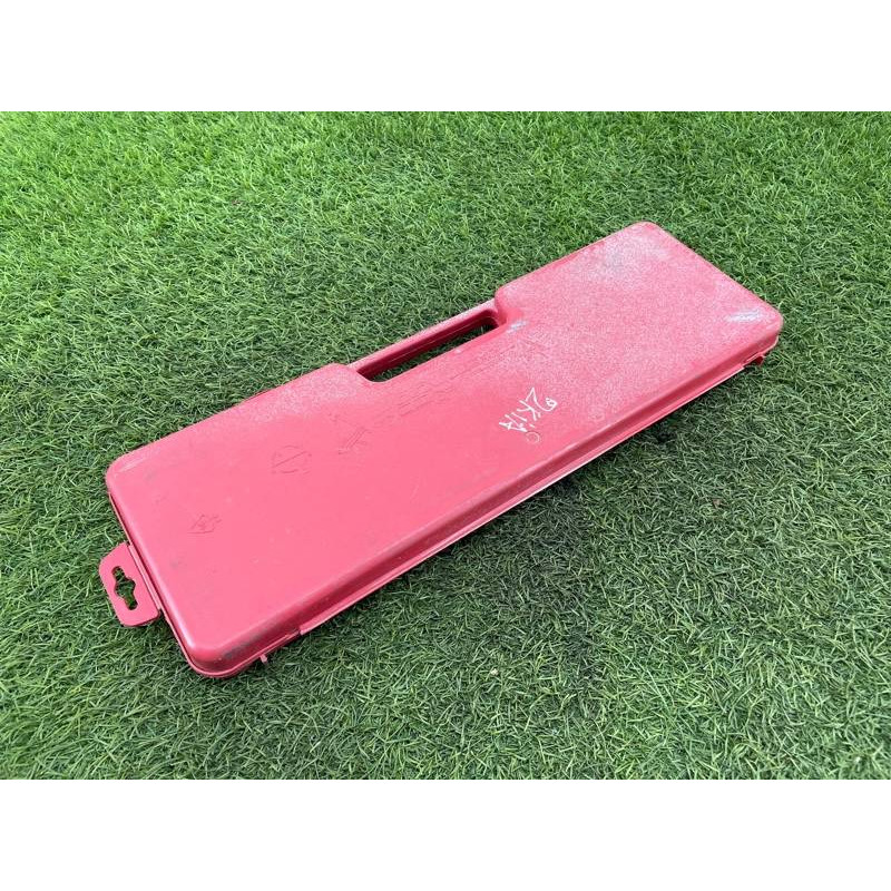 Знак аварийной остановки (аксессуары) KIA Sorento BL 2007 2.5 CRDI