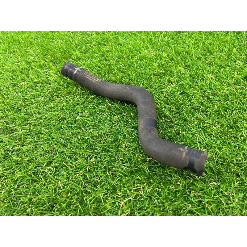 Патрубок (система охлаждения) Volkswagen Touareg II NF 2013 3.0 TDI 7P6121157D